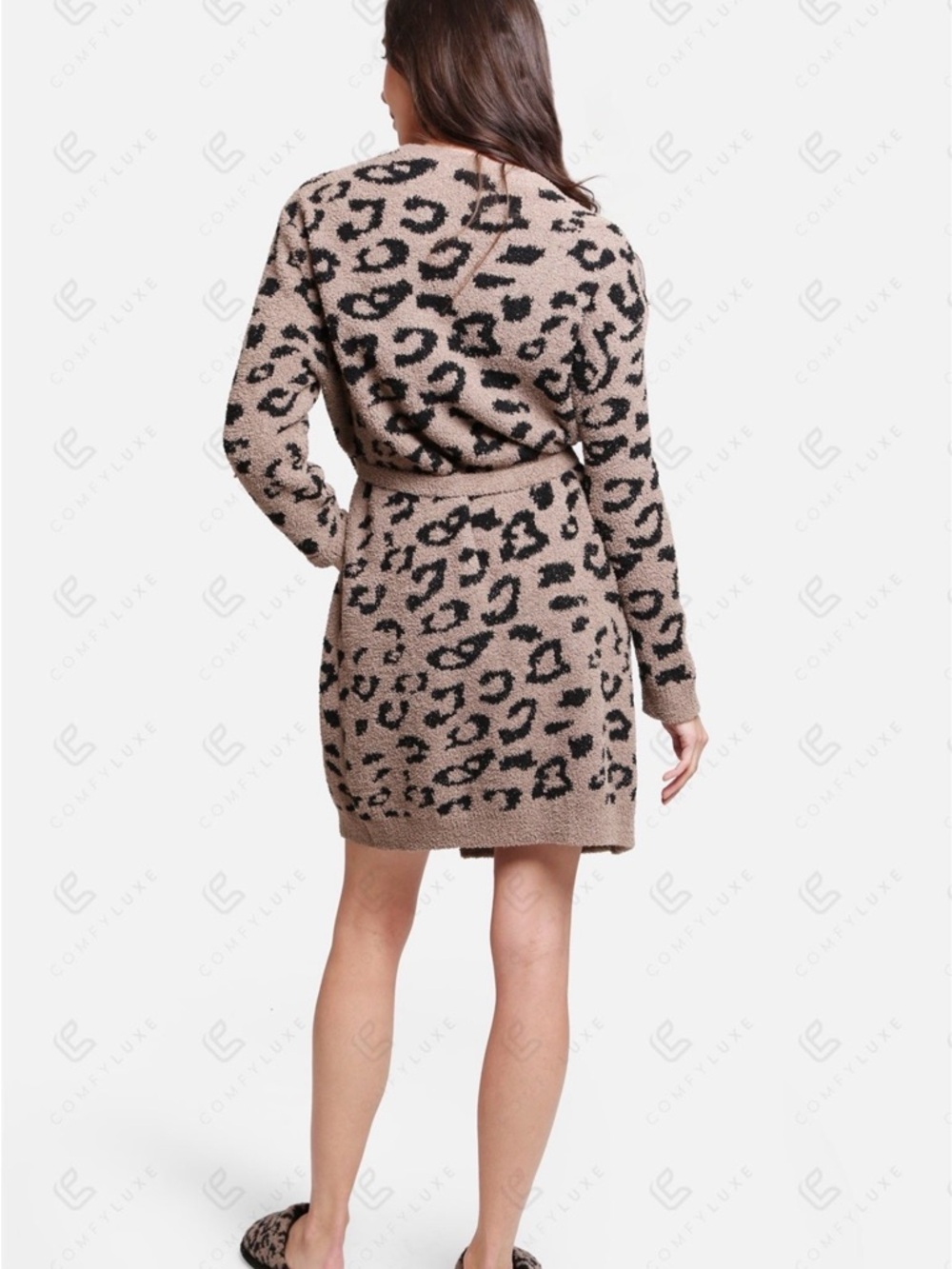 Leopard Pattern Luxury Soft Robe With Front Pockets & Belt - Picture 2 of 7